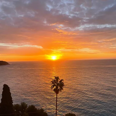 Sea View 5 Min From Monaco Appartement